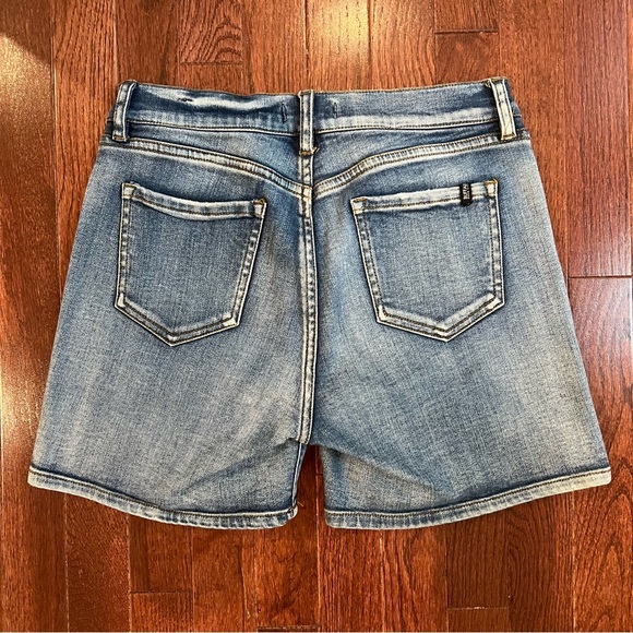 FREE 💙 Buffalo Jean Shorts - Picture 2 of 5